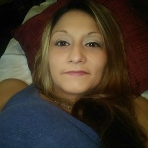 Meet your Posher, Cecilia